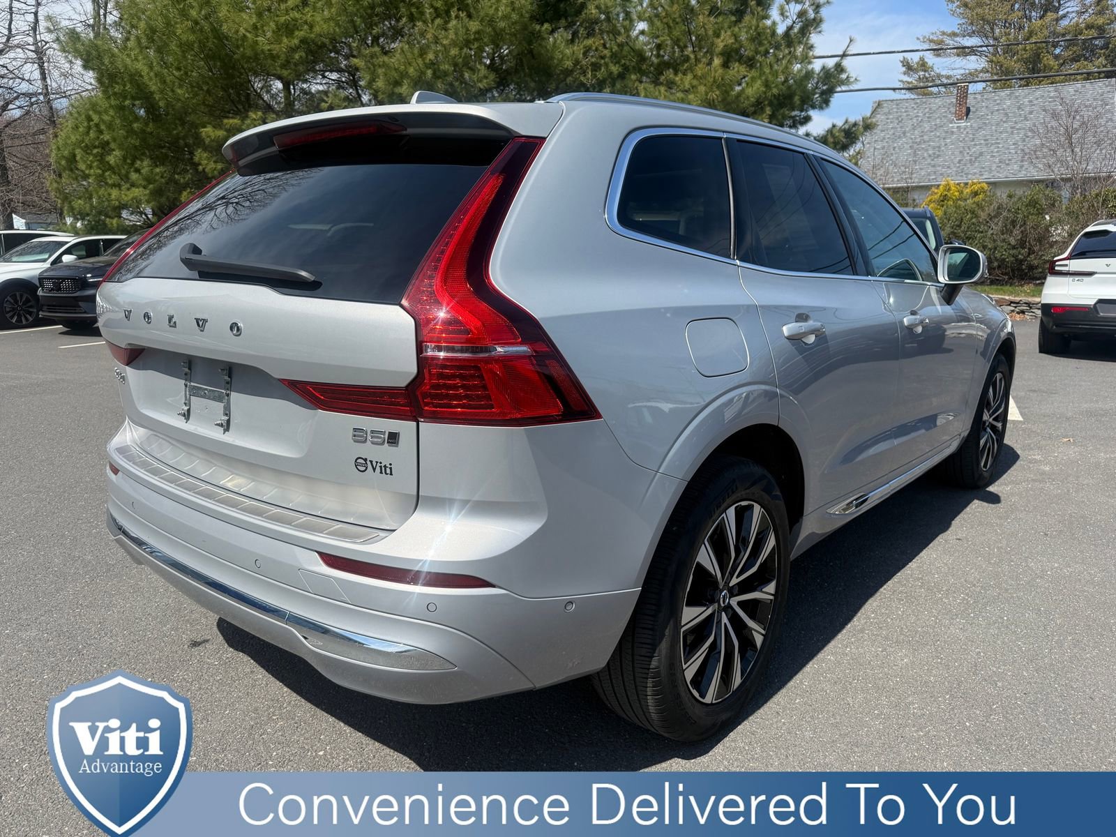 Certified 2023 Volvo XC60 B5 Plus w/ Climate Package AWD/4WD image 8