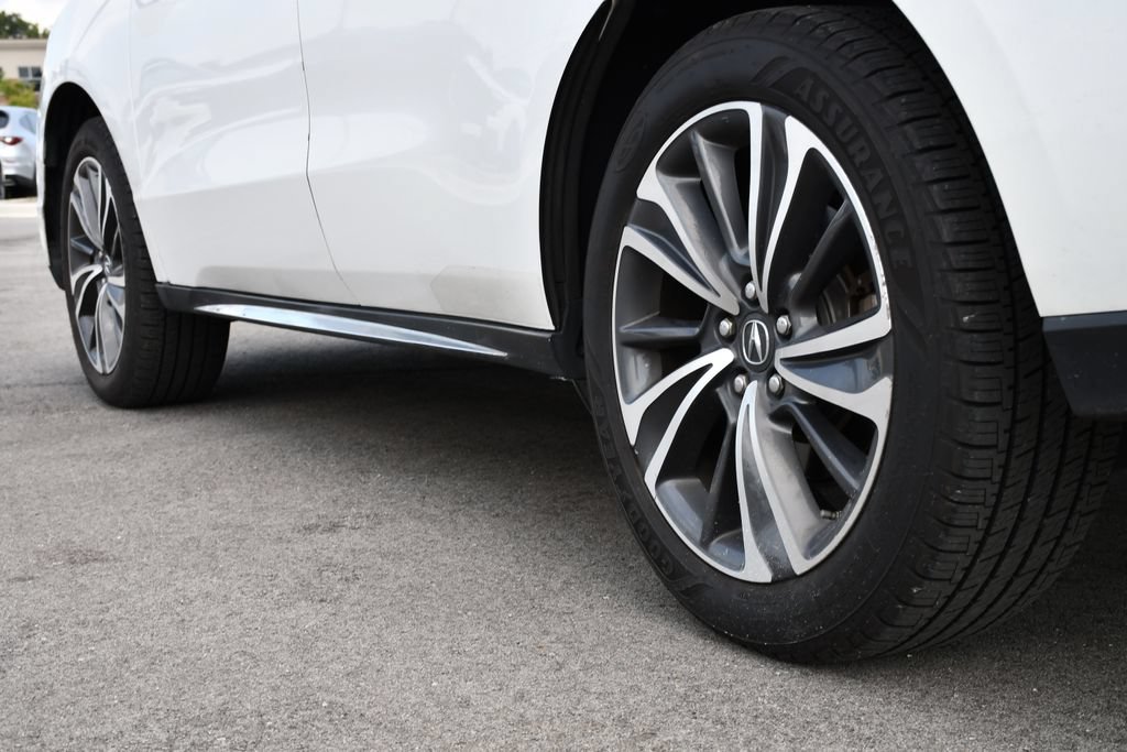 Used 2020 Acura MDX SH-AWD w/ Technology Package image 11