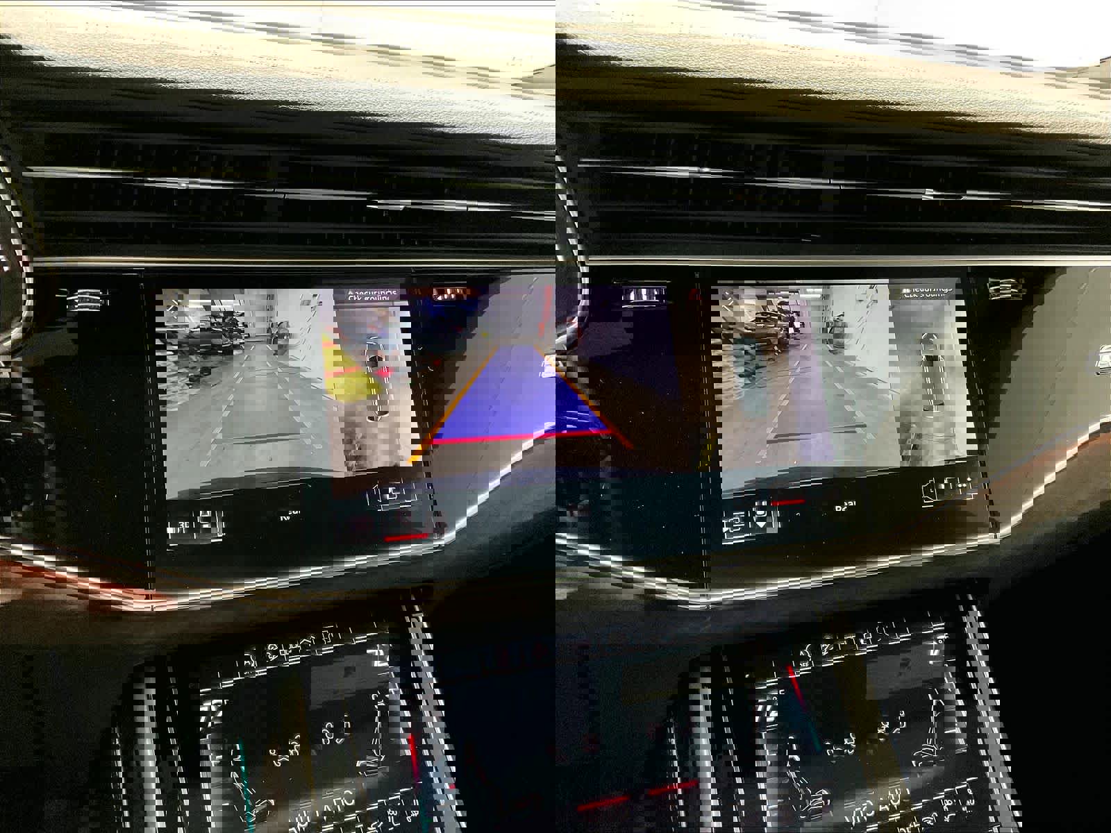 Used 2023 Audi Q8 Premium Plus w/ Premium Plus Package image 22