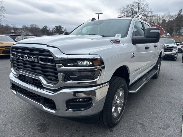 Used 2026 RAM 2500 Big Horn AWD/4WD image 3