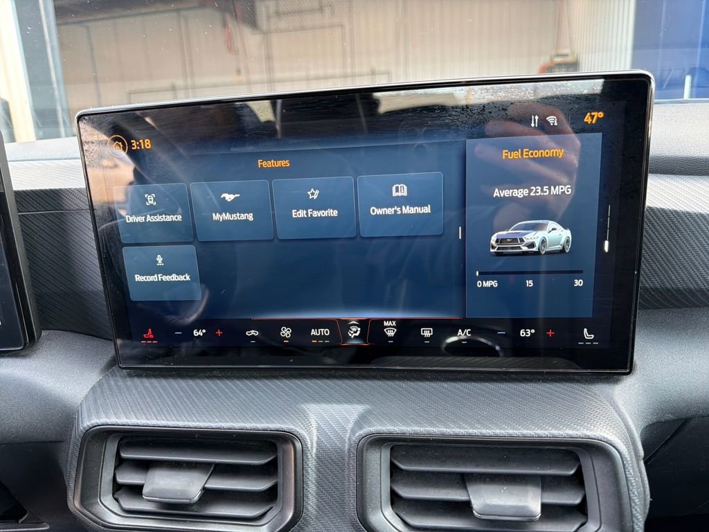 Used 2024 Ford Mustang Convertible image 25