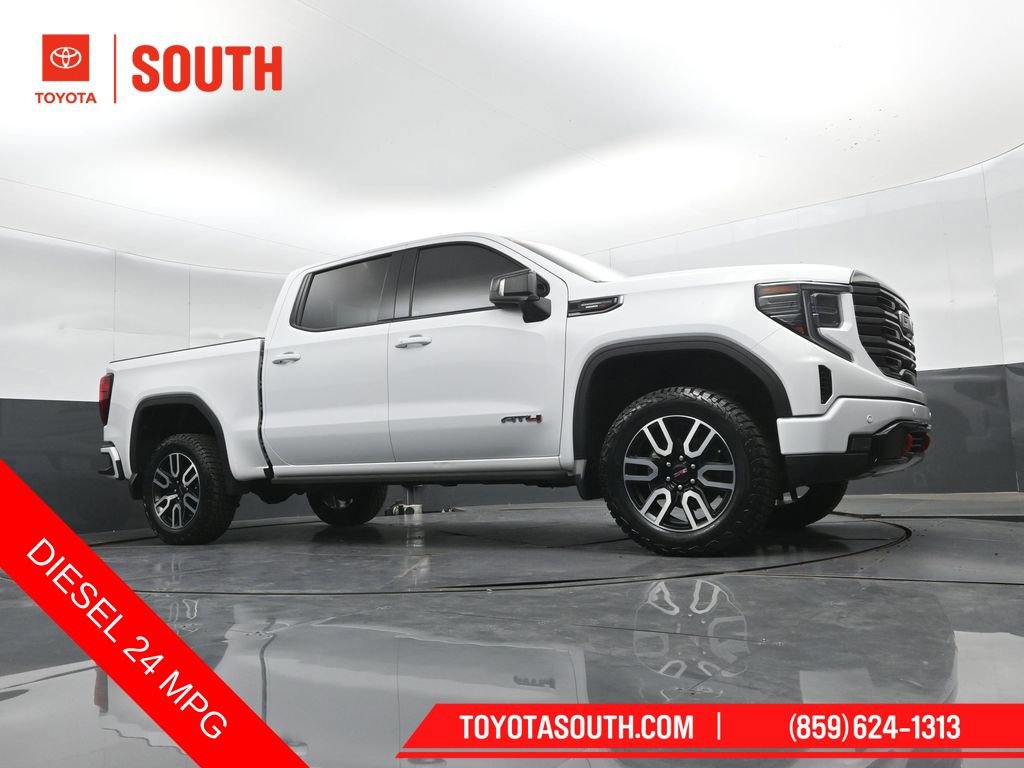 Used 2023 GMC Sierra 1500 AT4 w/ AT4 Premium Package AWD/4WD image 33