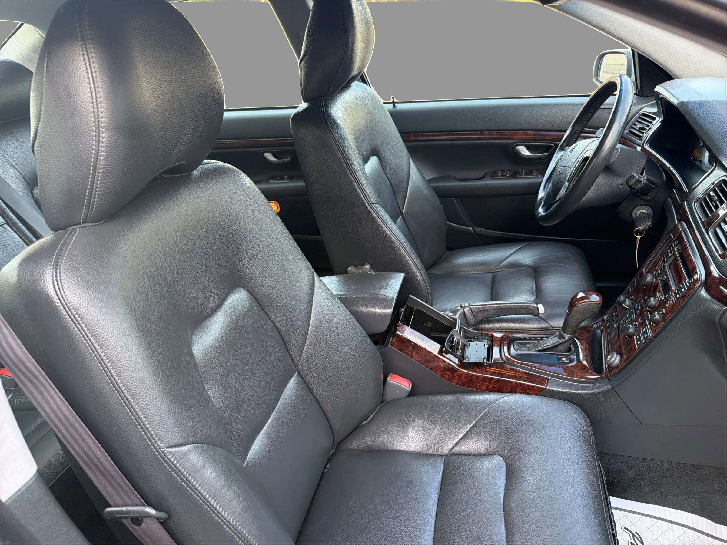 Used 2004 Volvo S80 2.9 FWD image 26