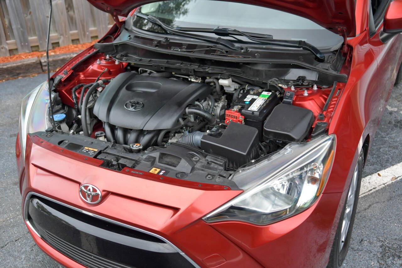 Used 2017 Toyota Yaris iA FWD image 27