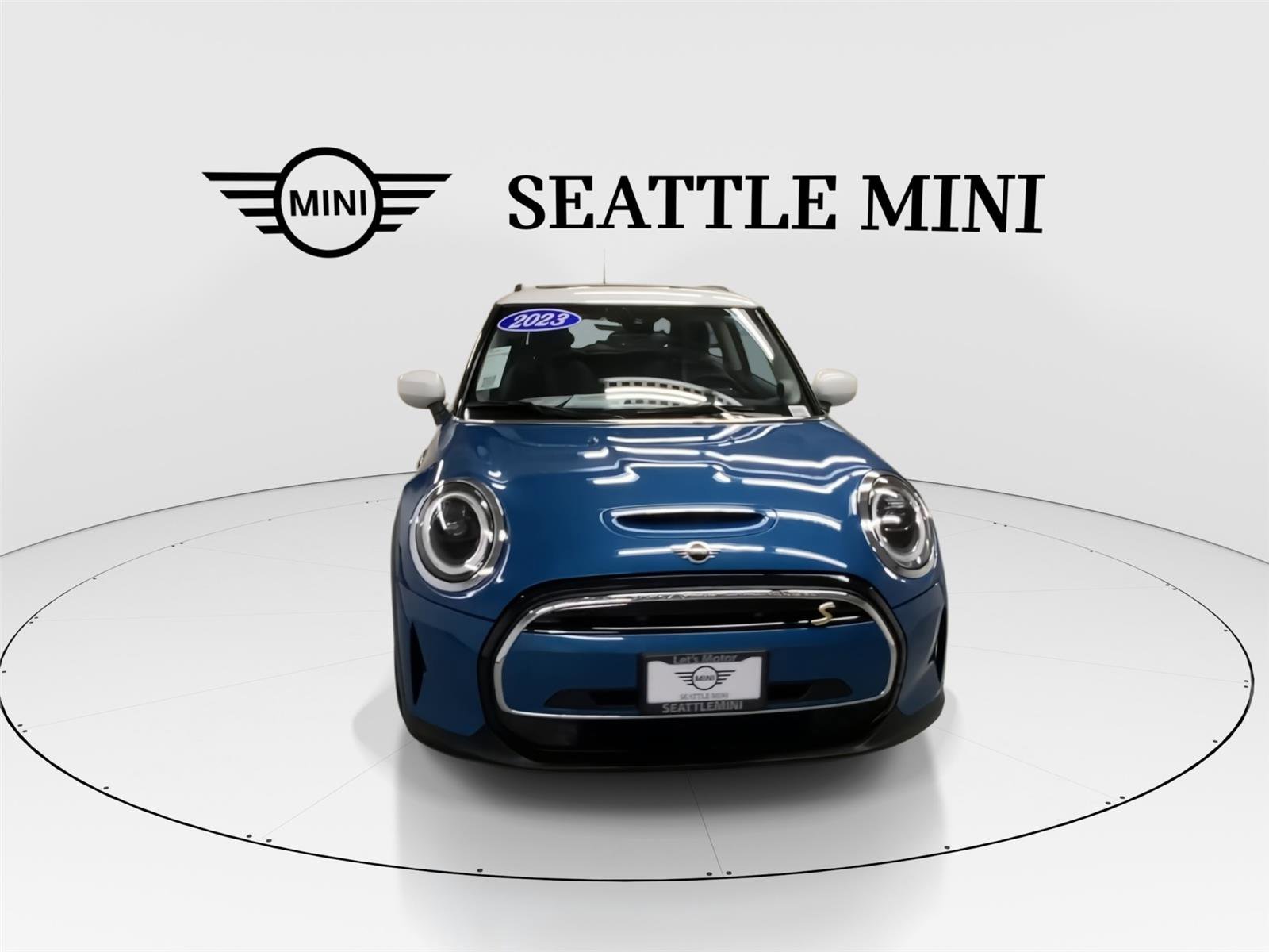 Certified 2023 MINI Cooper SE image 3