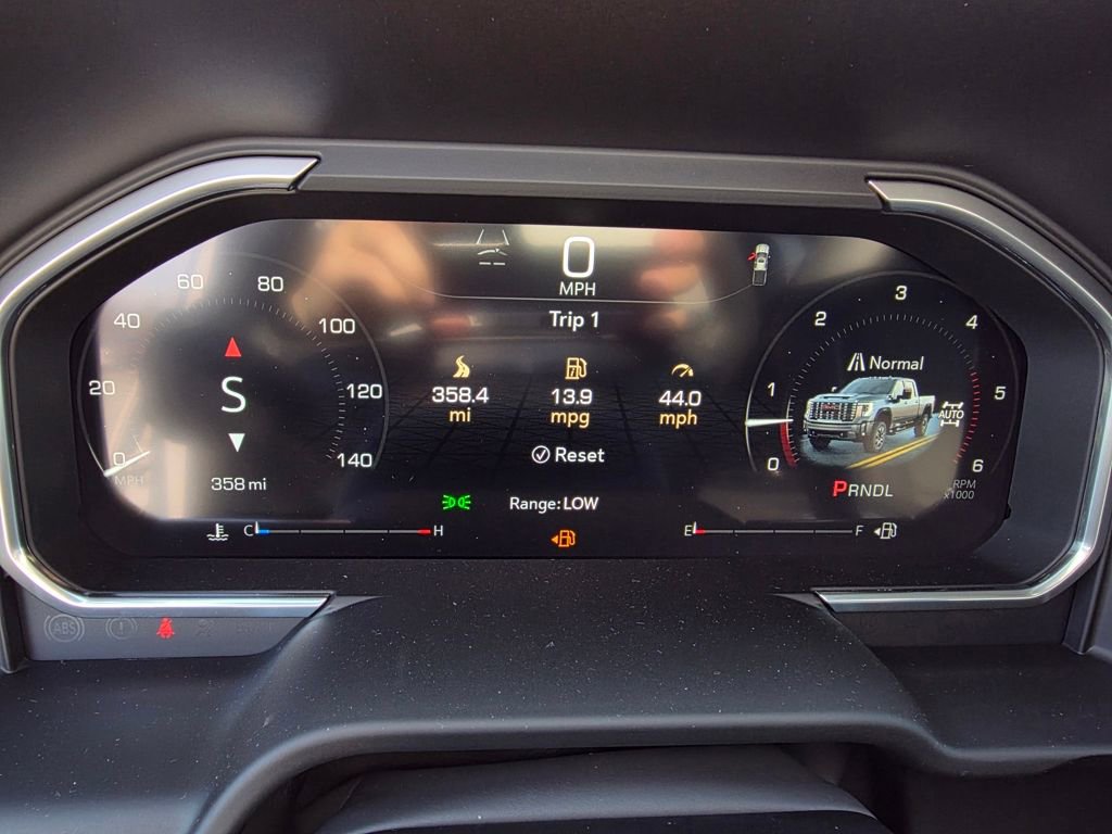 New 2026 GMC Sierra 2500 Denali w/ Technology Package image 14