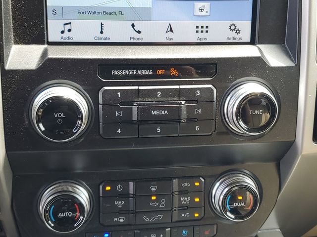 Used 2019 Ford F150 Lariat w/ Equipment Group 502A Luxury AWD/4WD image 25