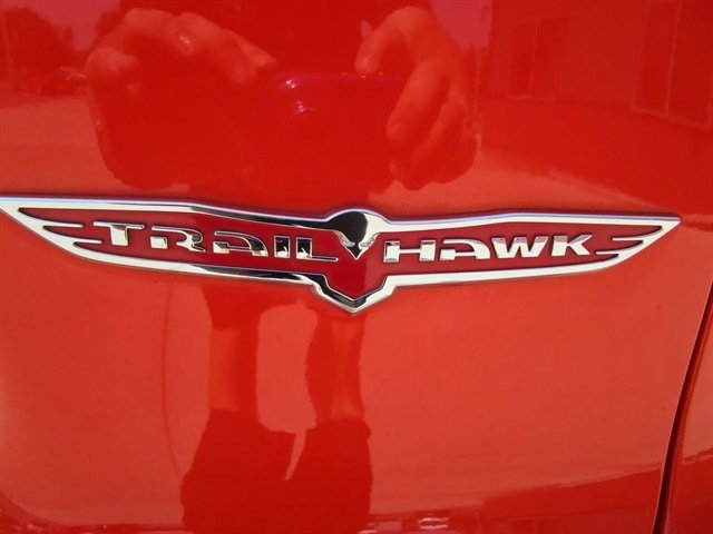 Used 2021 Jeep Cherokee Trailhawk w/ Premium Leather Package image 20
