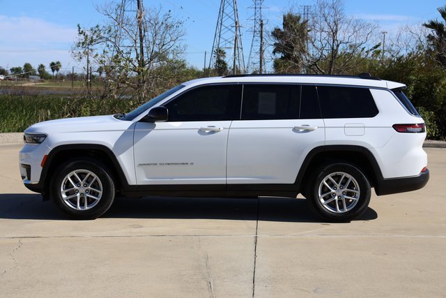 Used 2024 Jeep Grand Cherokee L Laredo w/ Luxury Tech Group I image 5
