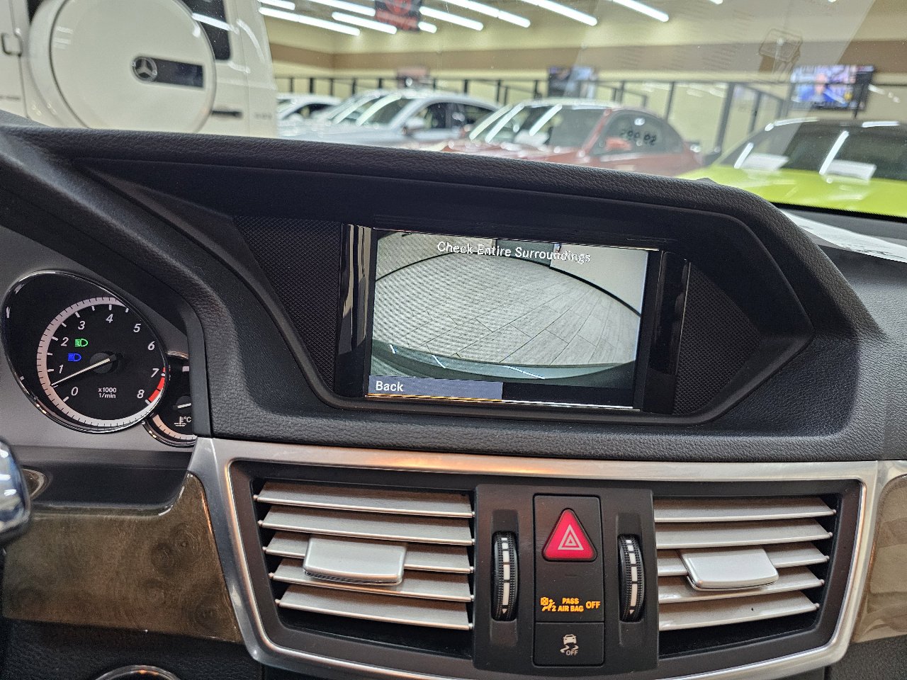 Used 2010 Mercedes-Benz E 350 Sedan w/ Premium 1 Pkg image 32