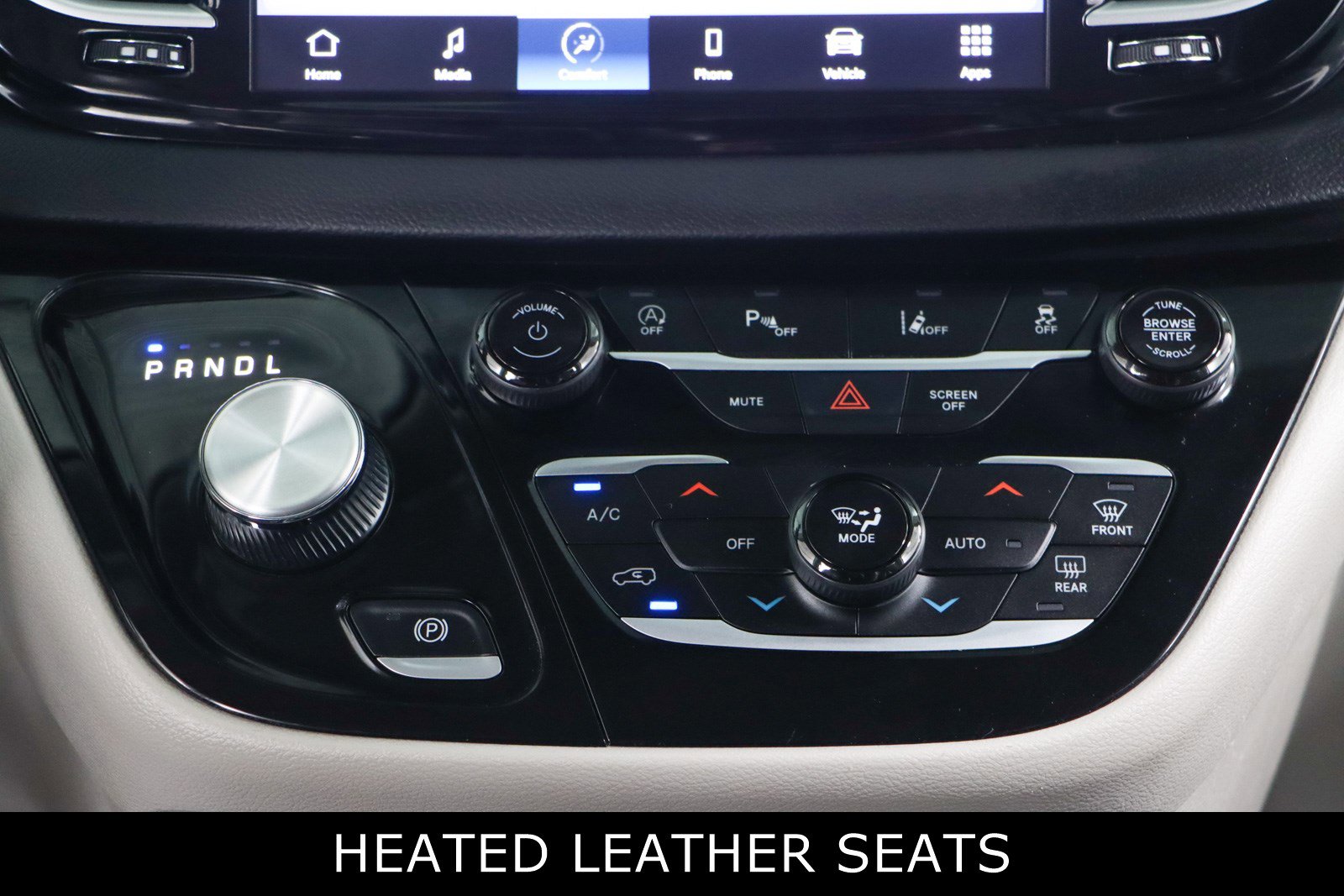 Used 2023 Chrysler Pacifica Touring-L image 20