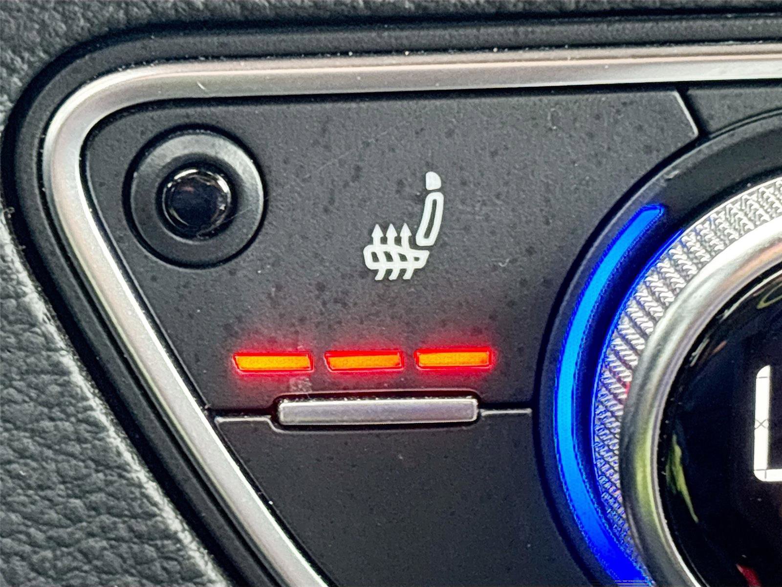 Used 2020 Audi Q5 2.0T Premium w/ Titanium Sport Package image 19