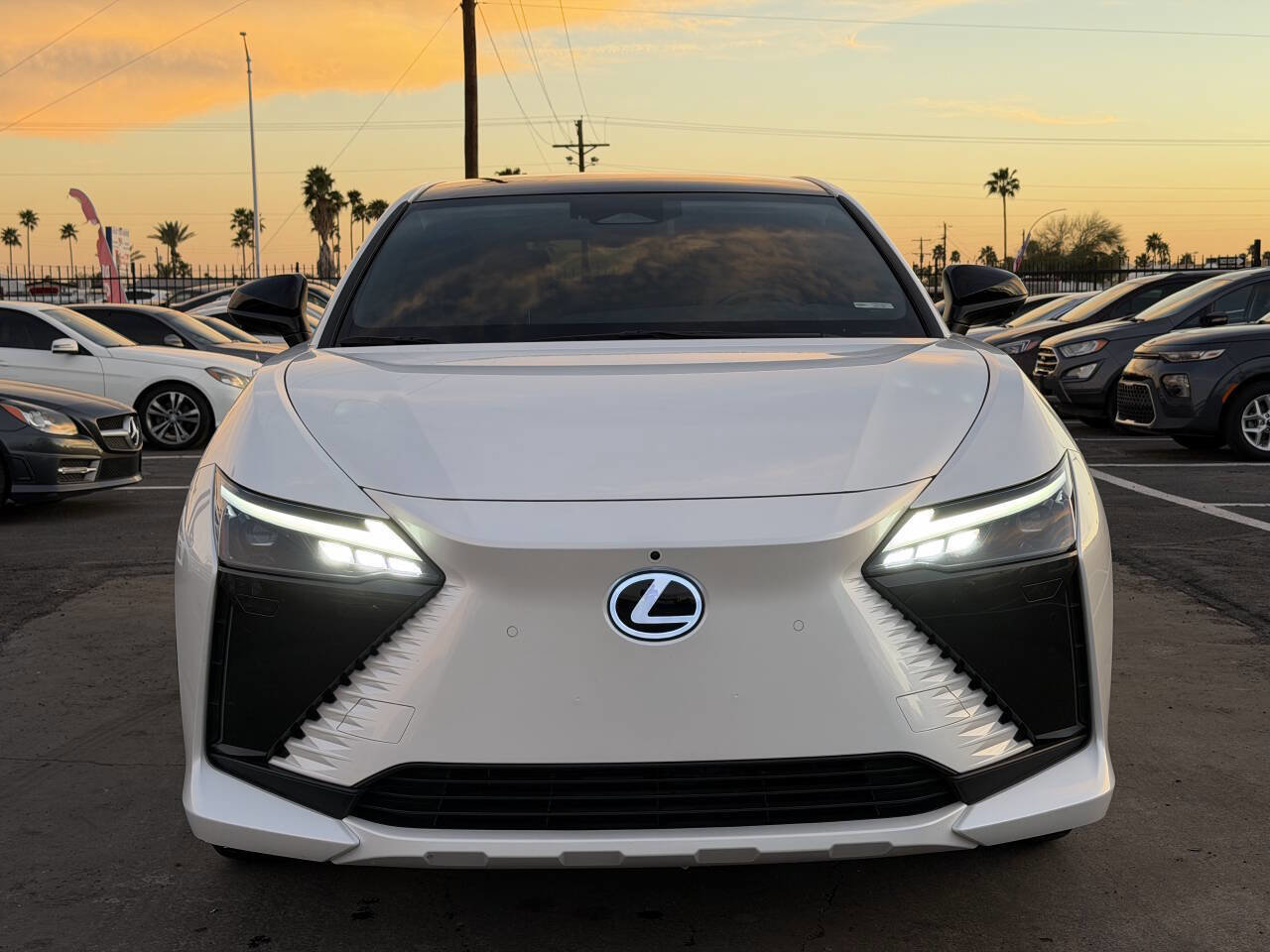 Used 2023 Lexus RZ 450e Premium w/ Technology Package image 17