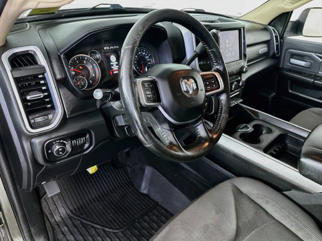 Used 2020 RAM 3500 Big Horn w/ Level 1 Equipment Group AWD/4WD image 27