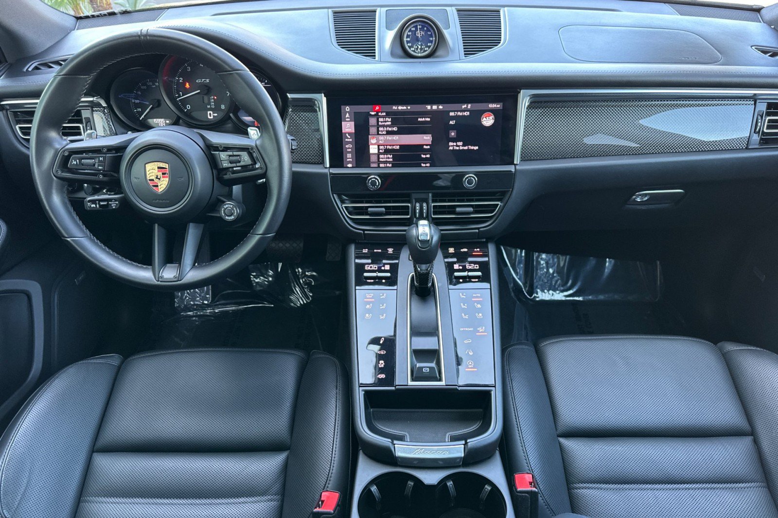 Certified 2023 Porsche Macan GTS AWD/4WD image 6