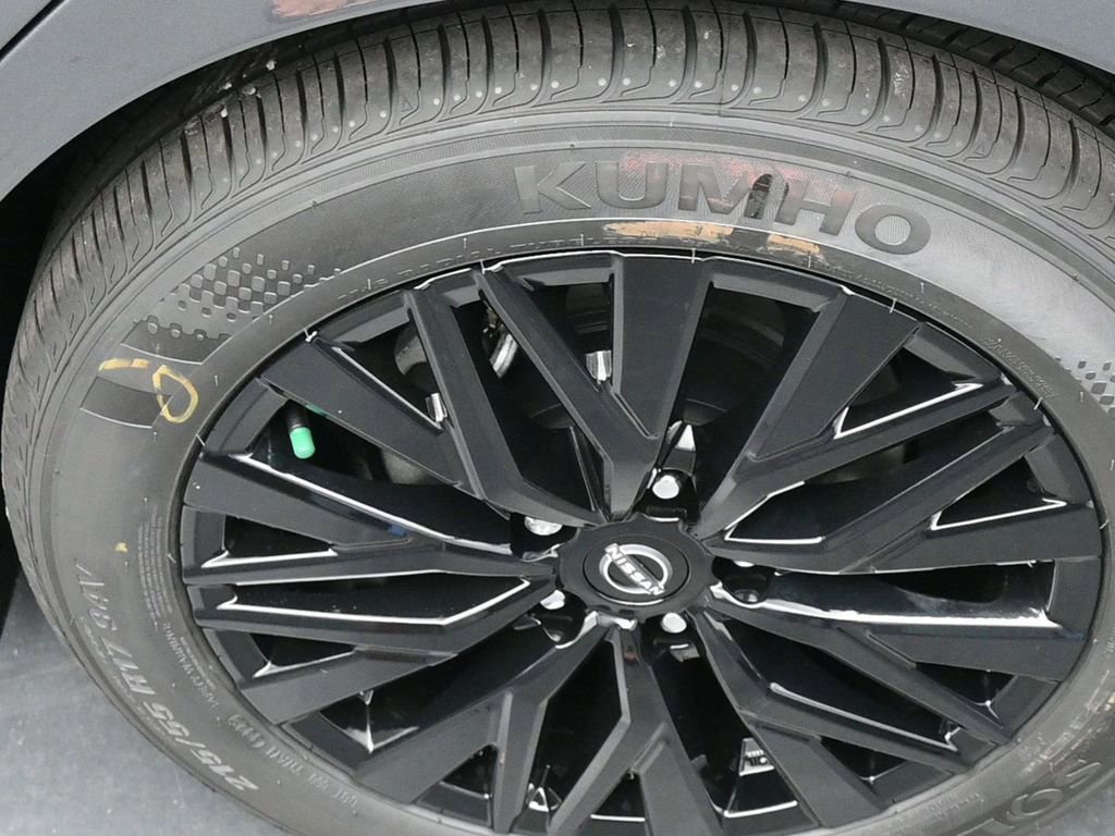 New 2025 Nissan Altima 2.5 SV w/ SV Special Edition Package image 9