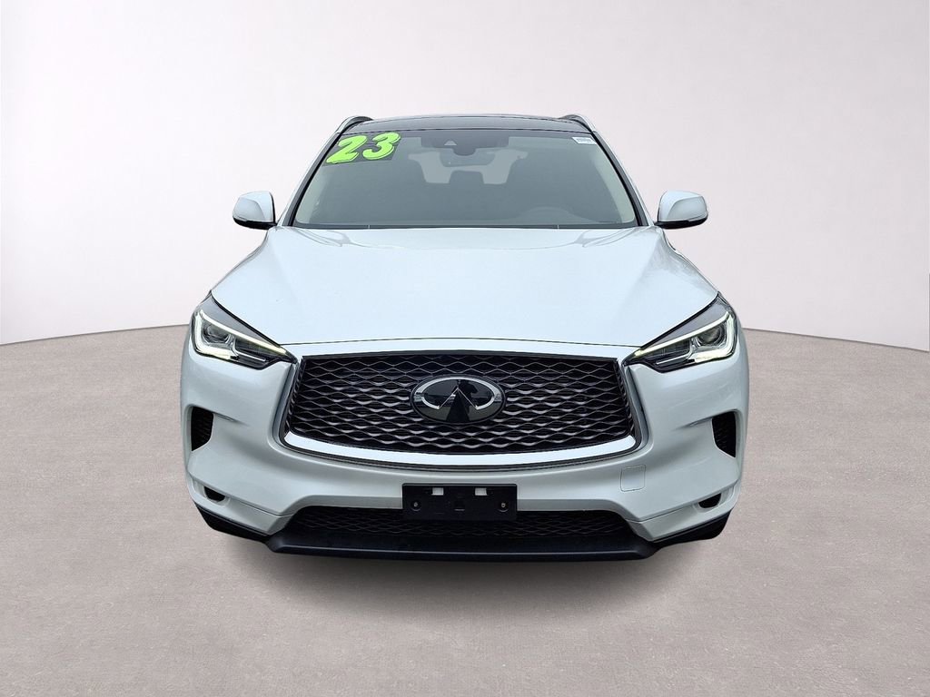 Used 2023 INFINITI QX50 Luxe AWD/4WD image 2