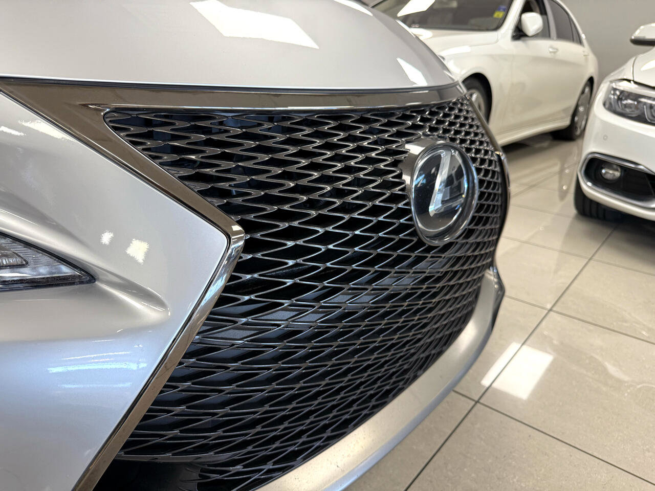 Used 2017 Lexus RC F image 41