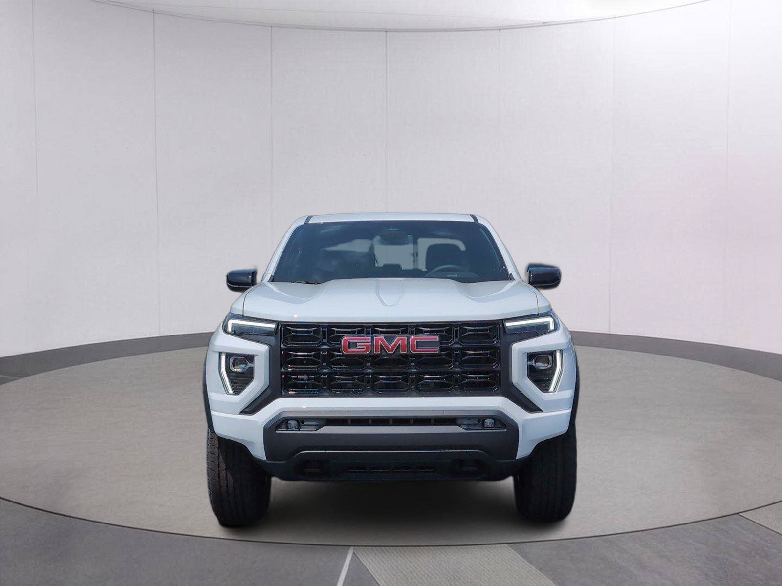 New 2026 GMC Canyon Elevation w/ Convenience Package RWD image 9