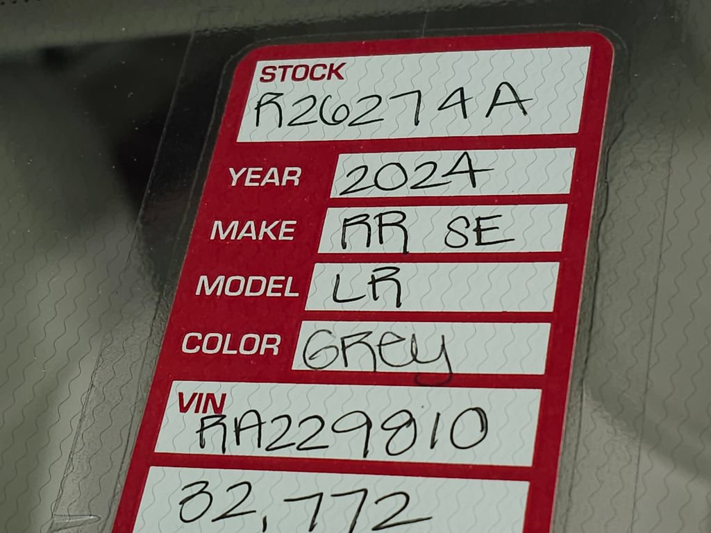 Certified 2024 Land Rover Range Rover SE AWD/4WD image 46