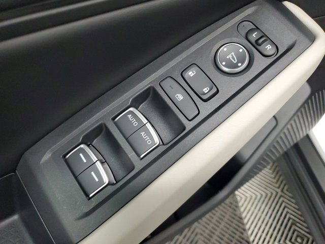 Certified 2025 Honda Accord SE image 17