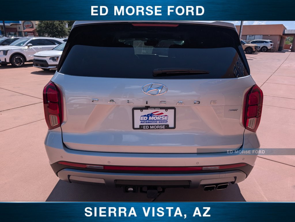 Used 2025 Hyundai Palisade Limited AWD/4WD image 4