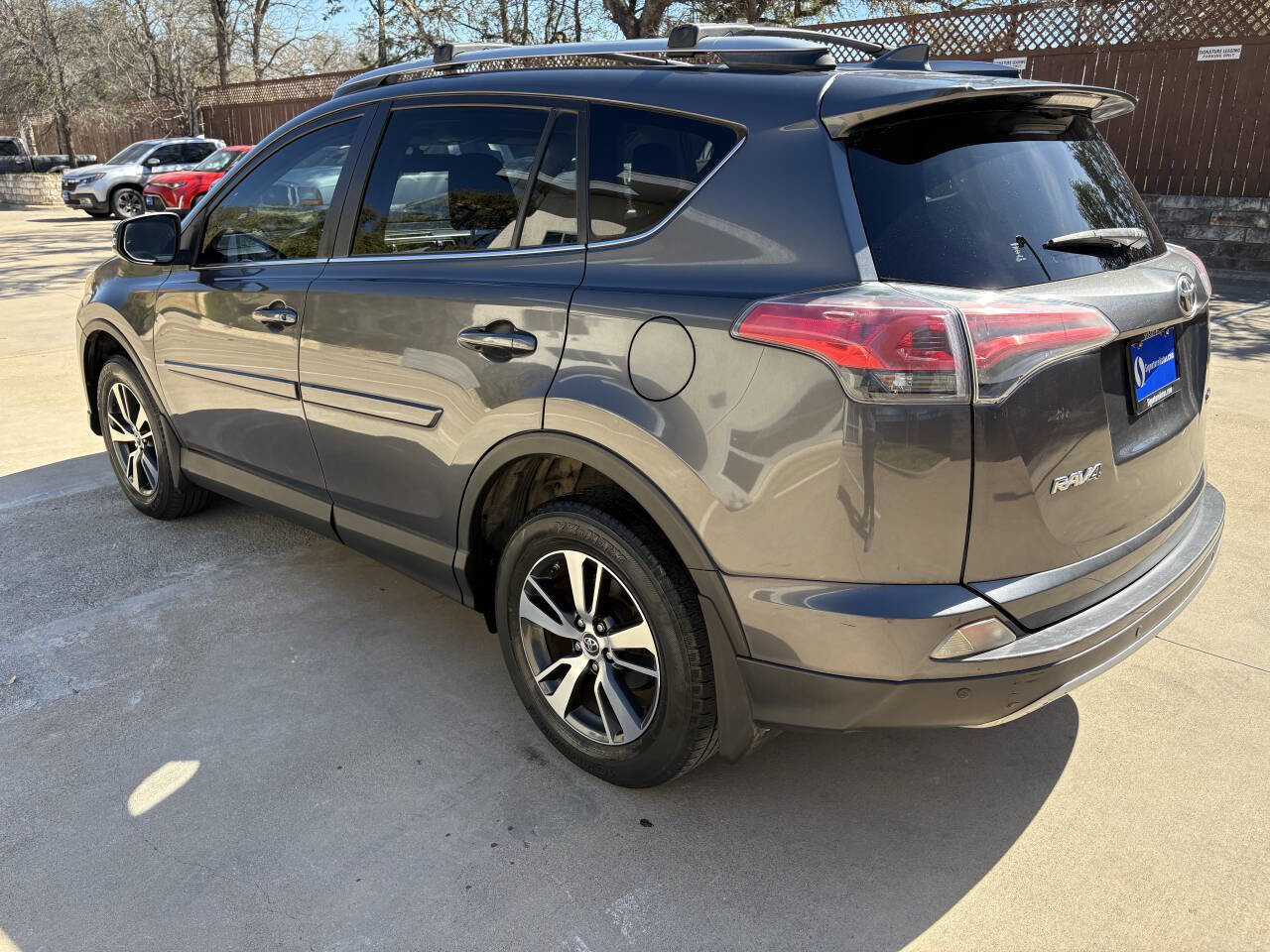 Used 2017 Toyota RAV4 XLE image 6