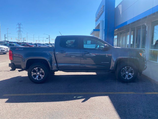 Used 2017 Chevrolet Colorado Z71 AWD/4WD image 4