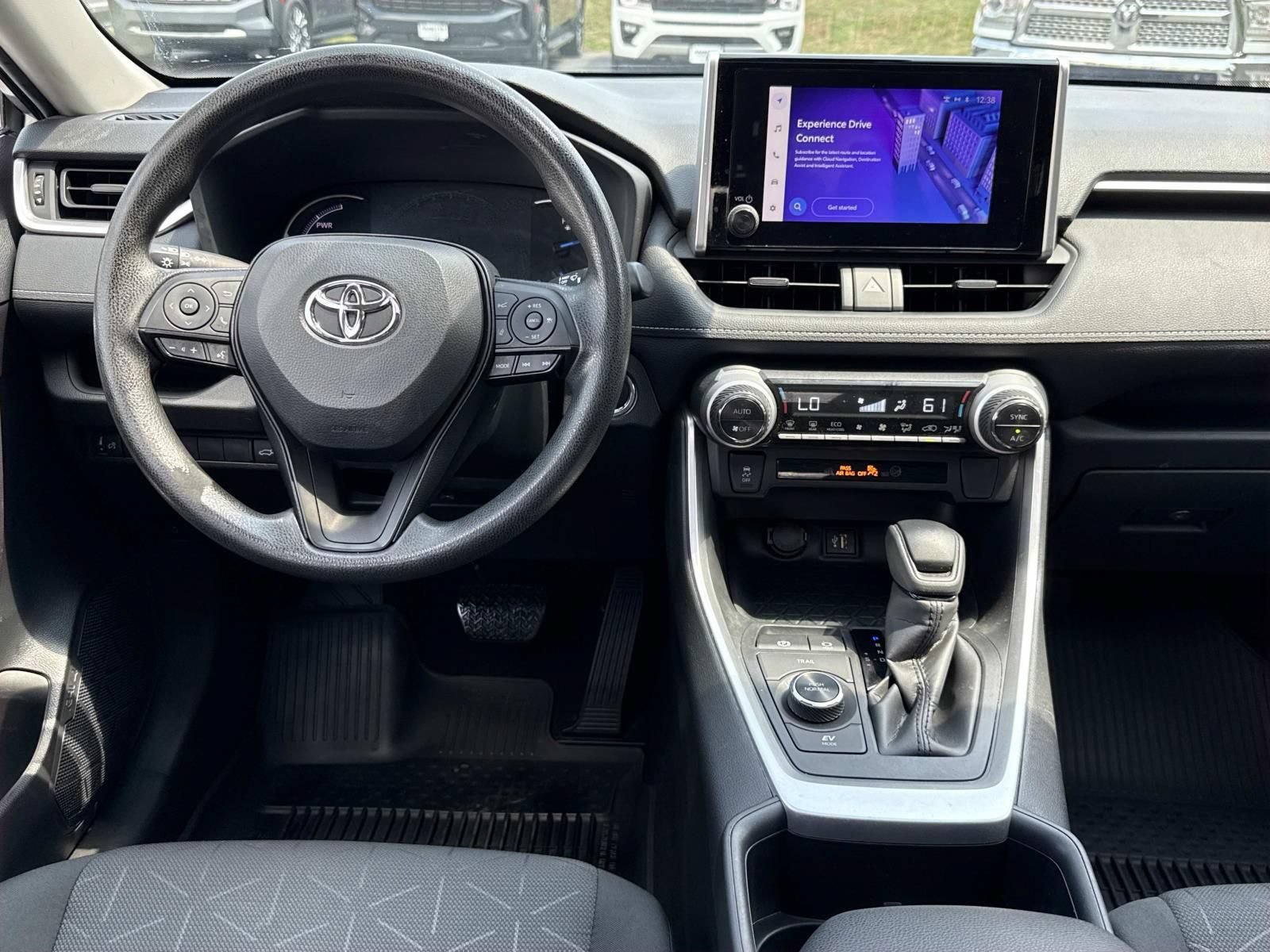 Used 2023 Toyota RAV4 XLE w/ Convenience Package AWD/4WD image 8