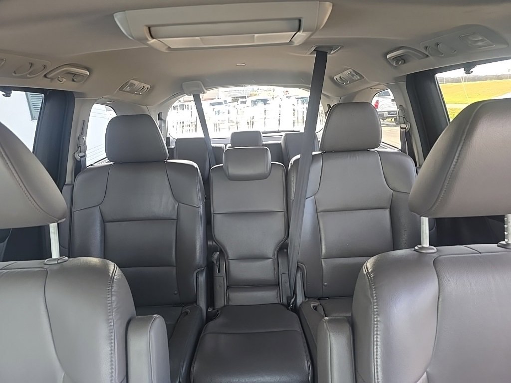 Used 2015 Honda Odyssey Touring image 16
