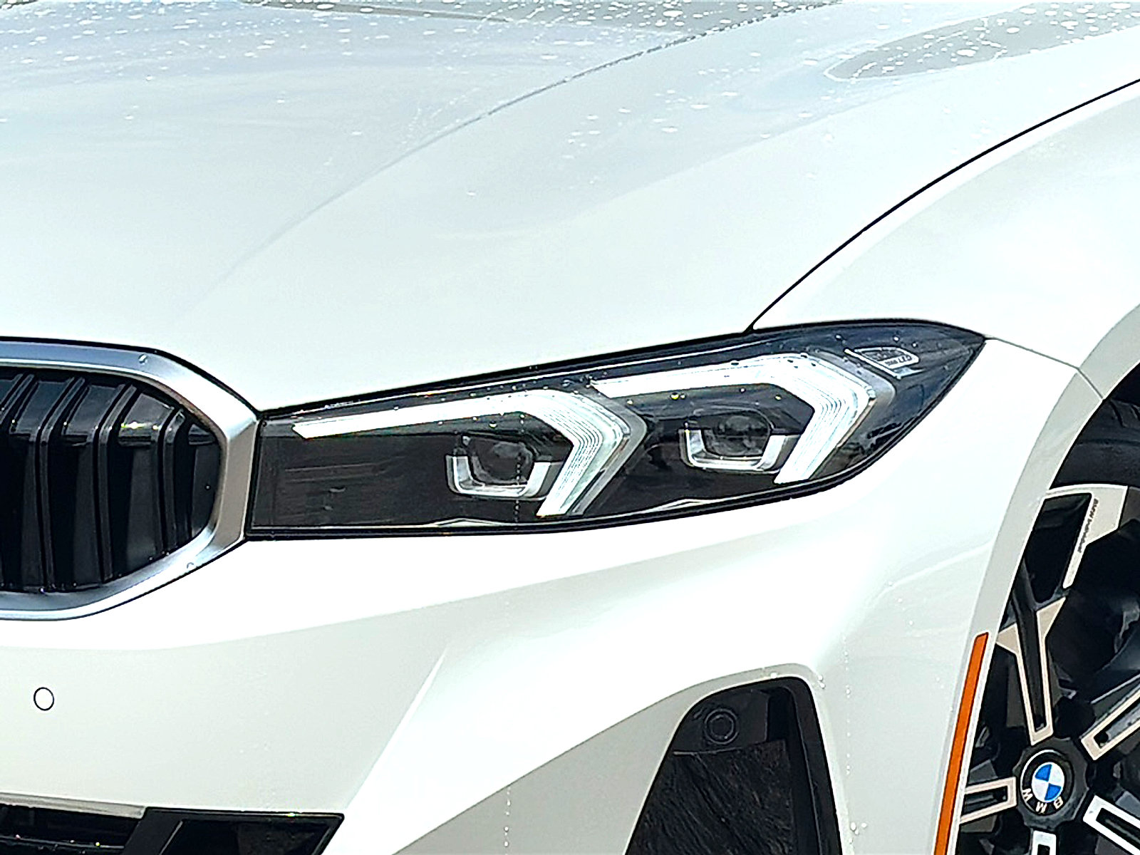 New 2026 BMW 330i Sedan w/ Premium Package RWD image 4