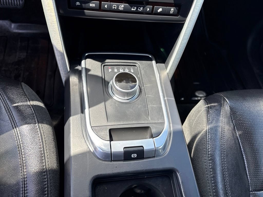 Used 2016 Land Rover Discovery Sport HSE AWD/4WD image 15