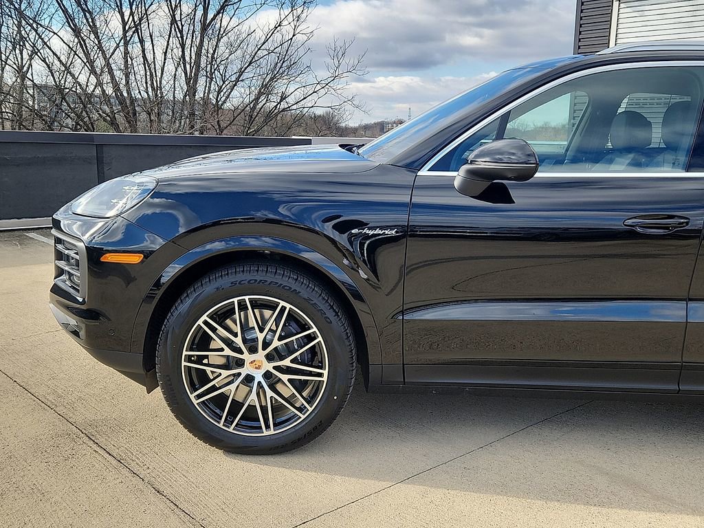 New 2026 Porsche Cayenne E-Hybrid image 6