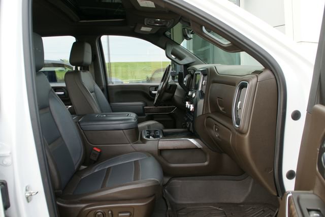 Used 2021 GMC Sierra 2500 Denali w/ Denali Ultimate Package AWD/4WD image 45