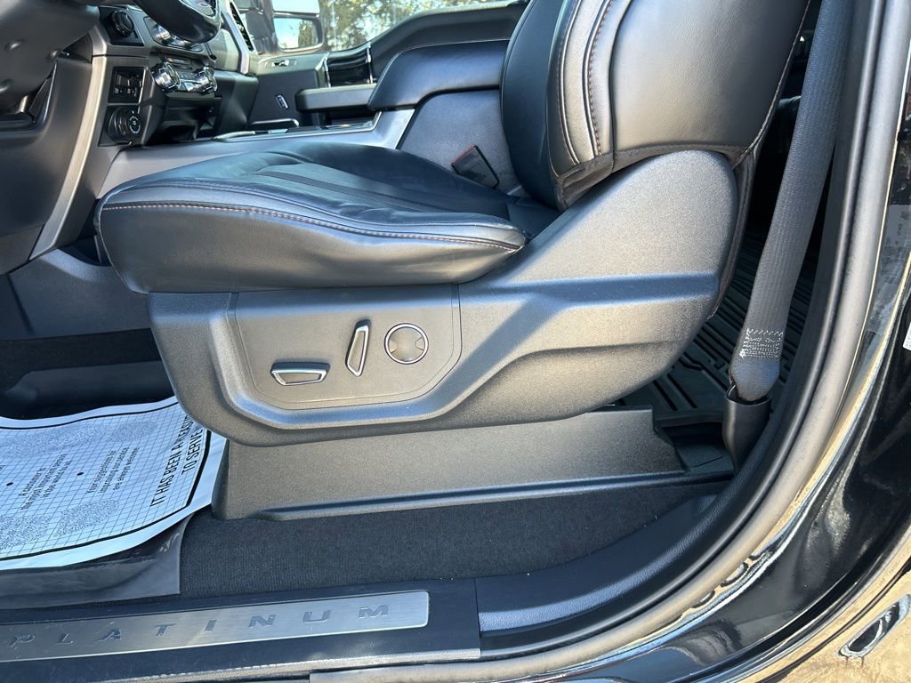 Used 2022 Ford F450 Platinum w/ FX4 Off-Road Package image 16