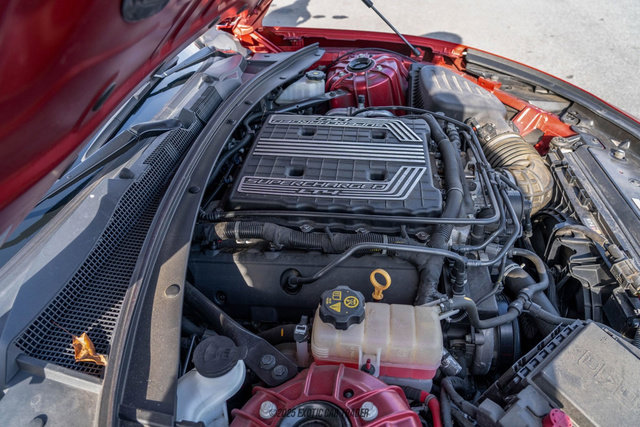 Used 2019 Chevrolet Camaro ZL1 image 28