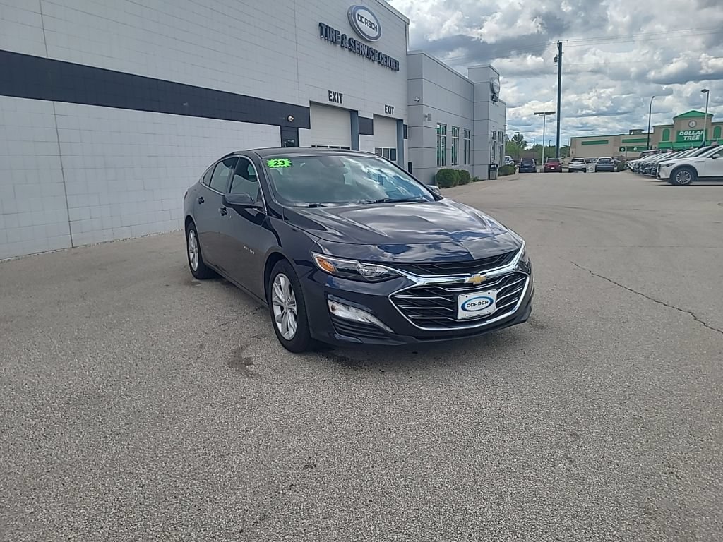 Used 2023 Chevrolet Malibu LT w/ Driver Confidence Package FWD image 9