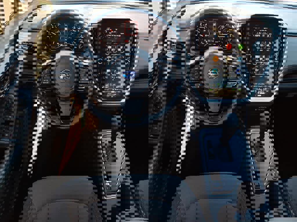 Certified 2025 Subaru Crosstrek 2.0i Premium image 30