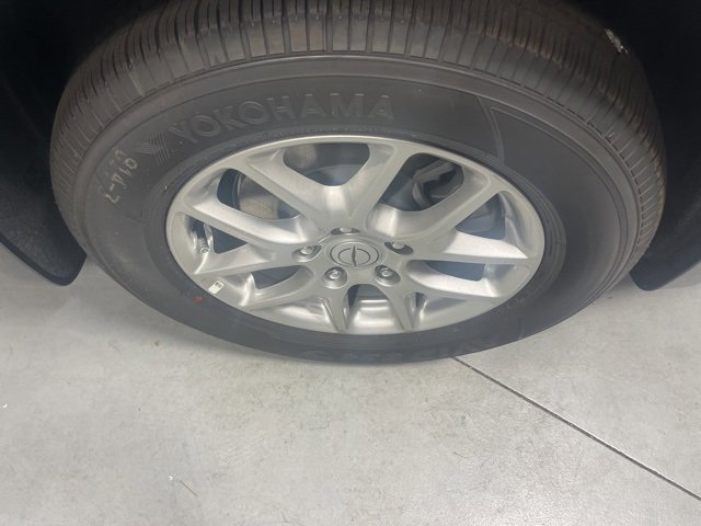 New 2025 Chrysler Voyager LX image 29