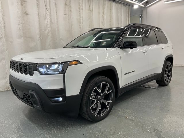 New 2026 Jeep Cherokee Overland w/ Advanced Pro Tech Group AWD/4WD image 4