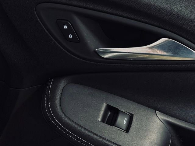 Used 2024 Buick Encore GX Preferred image 14