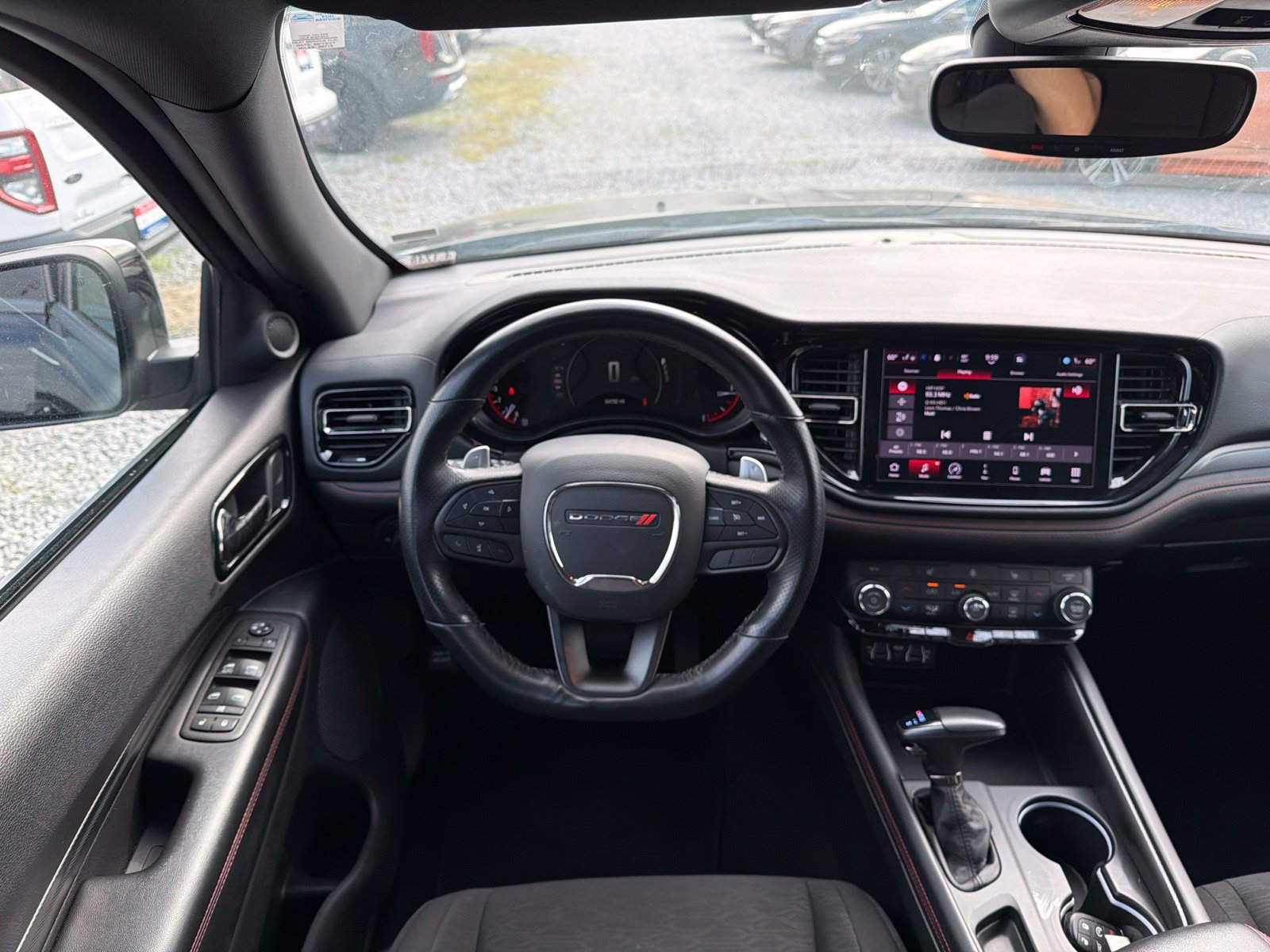 Used 2025 Dodge Durango GT RWD image 11