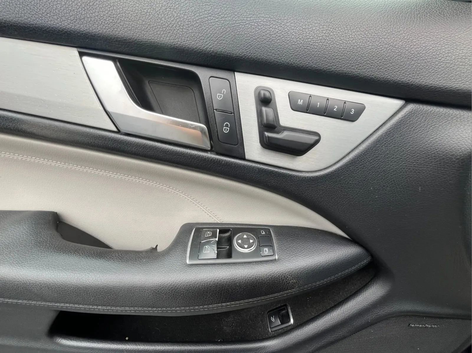 Used 2013 Mercedes-Benz C 250 Coupe image 7