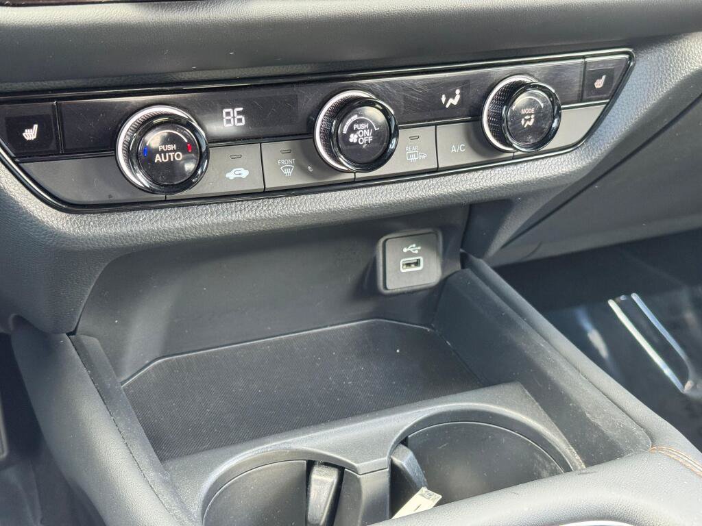 Certified 2024 Honda HR-V Sport image 24