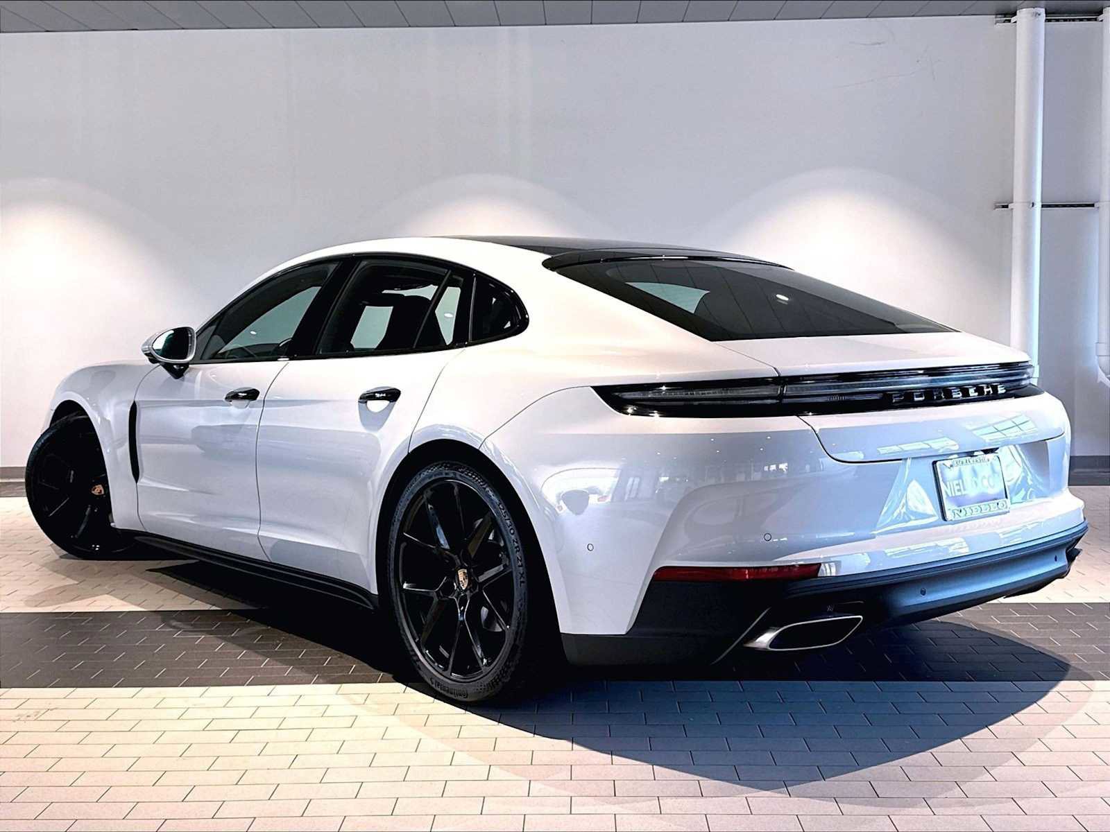 Used 2024 Porsche Panamera 4 AWD/4WD image 3