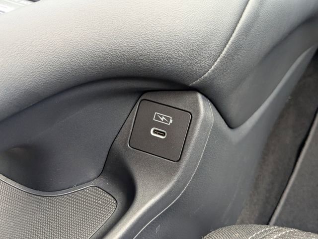 Used 2025 Honda HR-V LX image 25