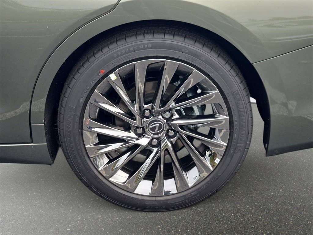 New 2025 Lexus ES 300h w/ Luxury Package image 34