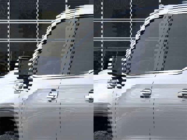 New 2026 GMC Sierra 1500 SLT image 12