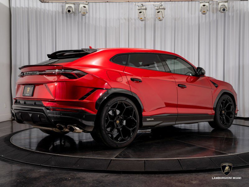 Used 2023 Lamborghini Urus Performante image 22