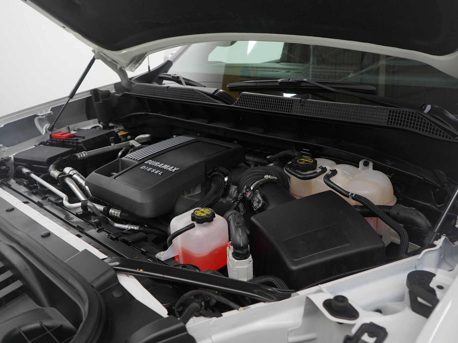 Used 2025 Chevrolet Silverado 1500 High Country image 32